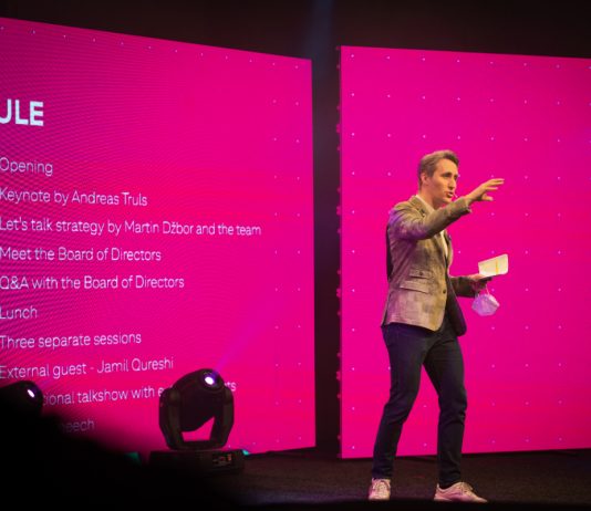 re-act-conference-best-event-award